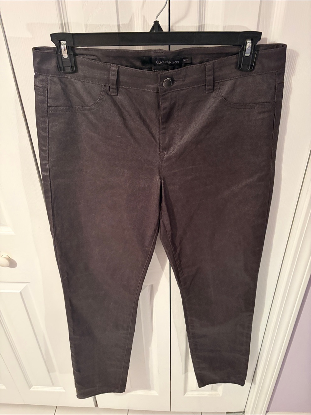 Calvin Klein Jeans Women's Dark Charcoal Stretch Skinny Jeggings
